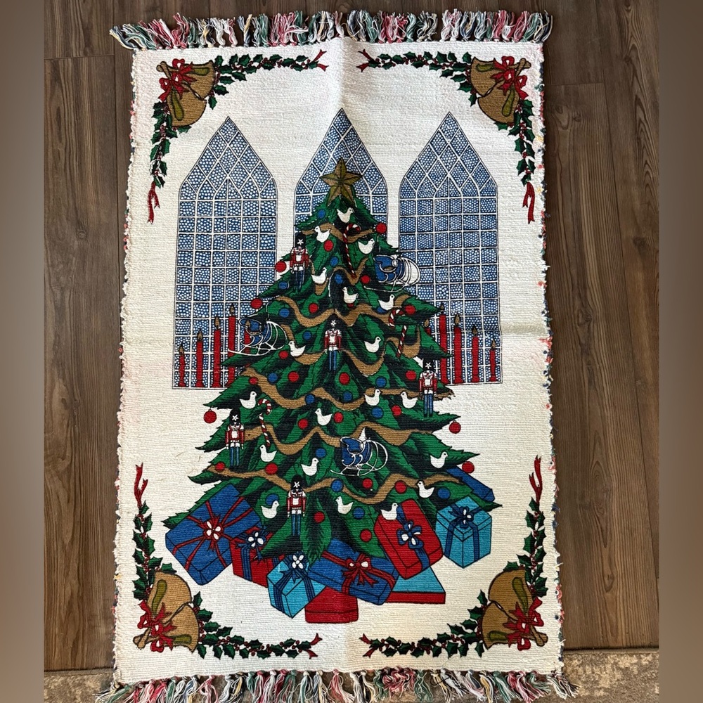 Vintage Christmas tapestry 44x29